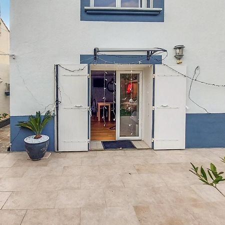 Amazing Apartment In Balaruc Les Bains With Wifi Экстерьер фото